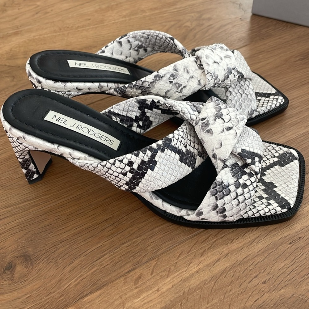 Neil Rodgers sandal - Picture 6 of 8
